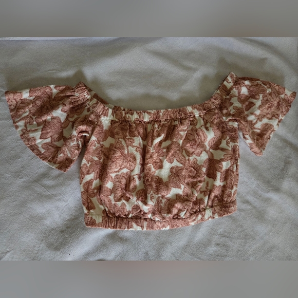 Abercrombie crop top - Picture 1 of 3